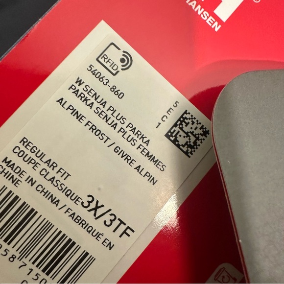 Helly Hansen Women's Senja Plus Parka 3x NWT Waterproof Blue Winter Coat - Picture 5 of 15